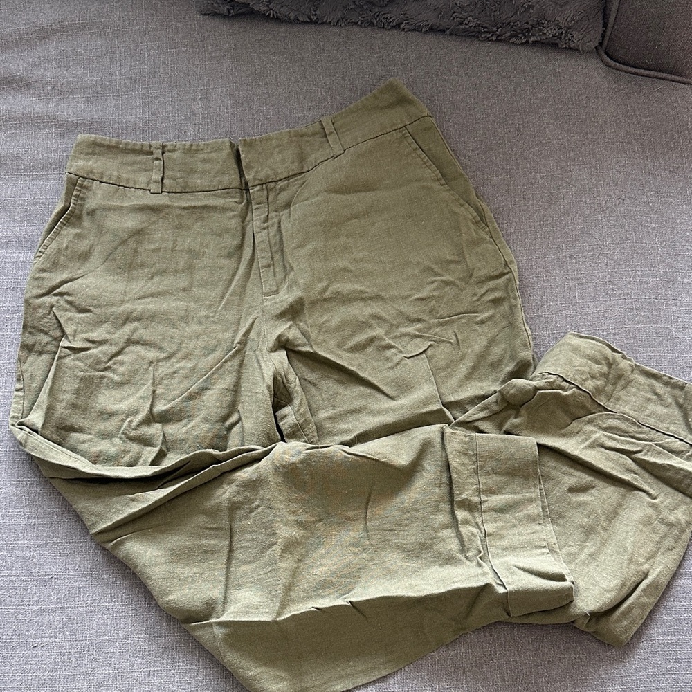 Zara Women’s Linen Wide-Legged Dress Pants